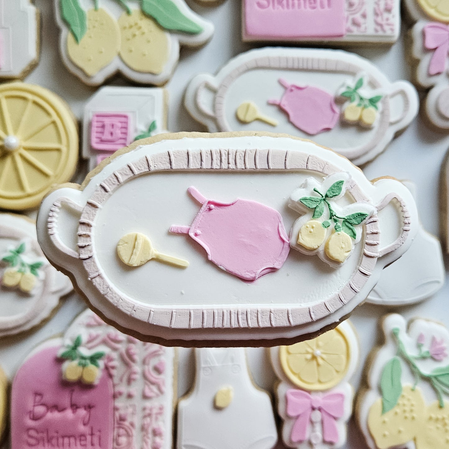 Bambino/Bambina Baby Shower Cookies